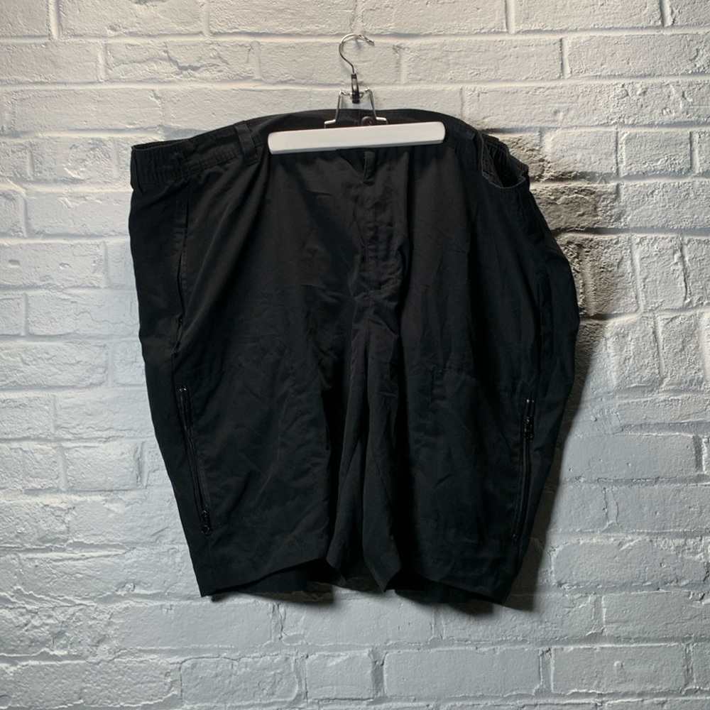Men’s black shorts